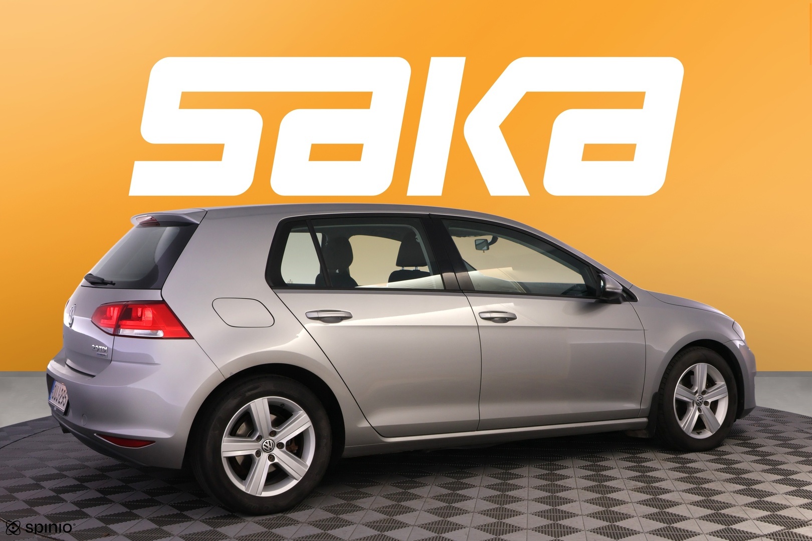 VOLKSWAGEN Golf 2014