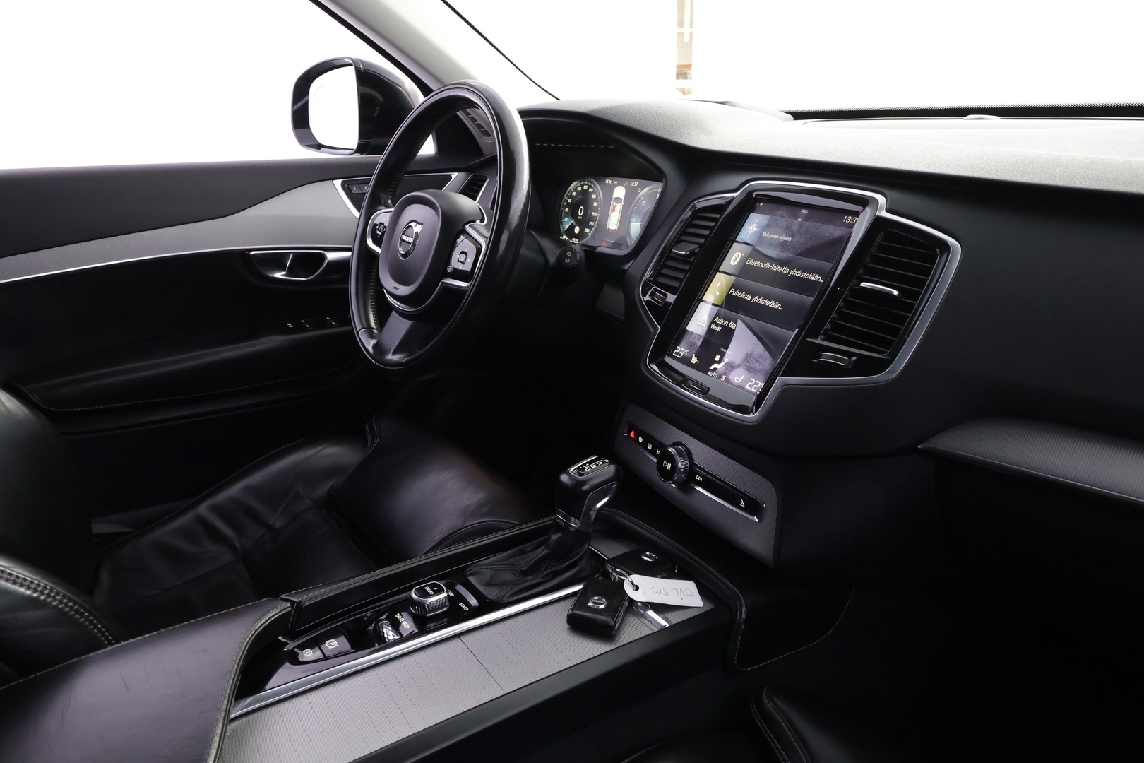 VOLVO XC90 2016