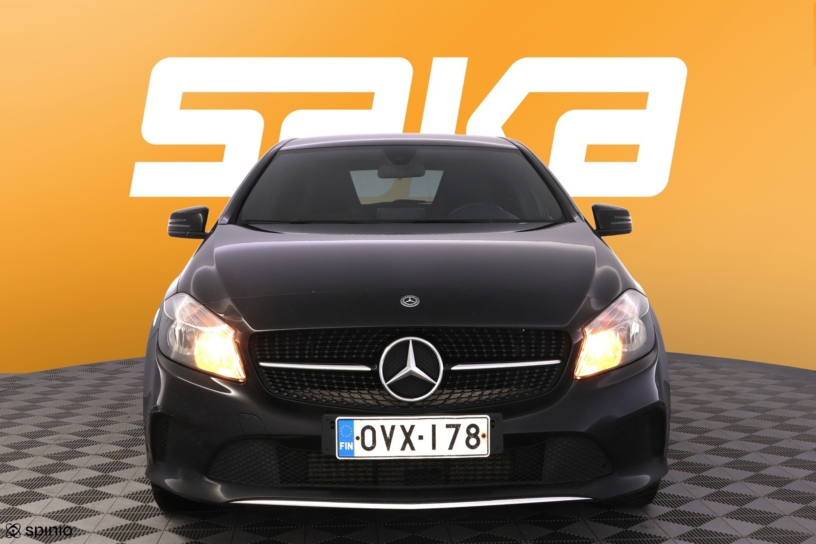 MERCEDES-BENZ A 2018