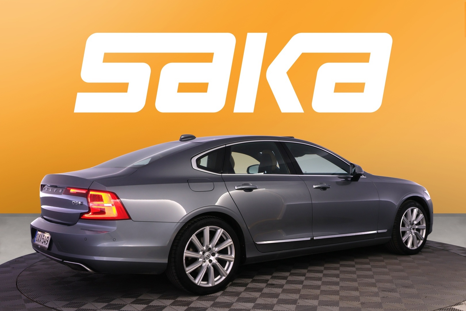 VOLVO S90 2019