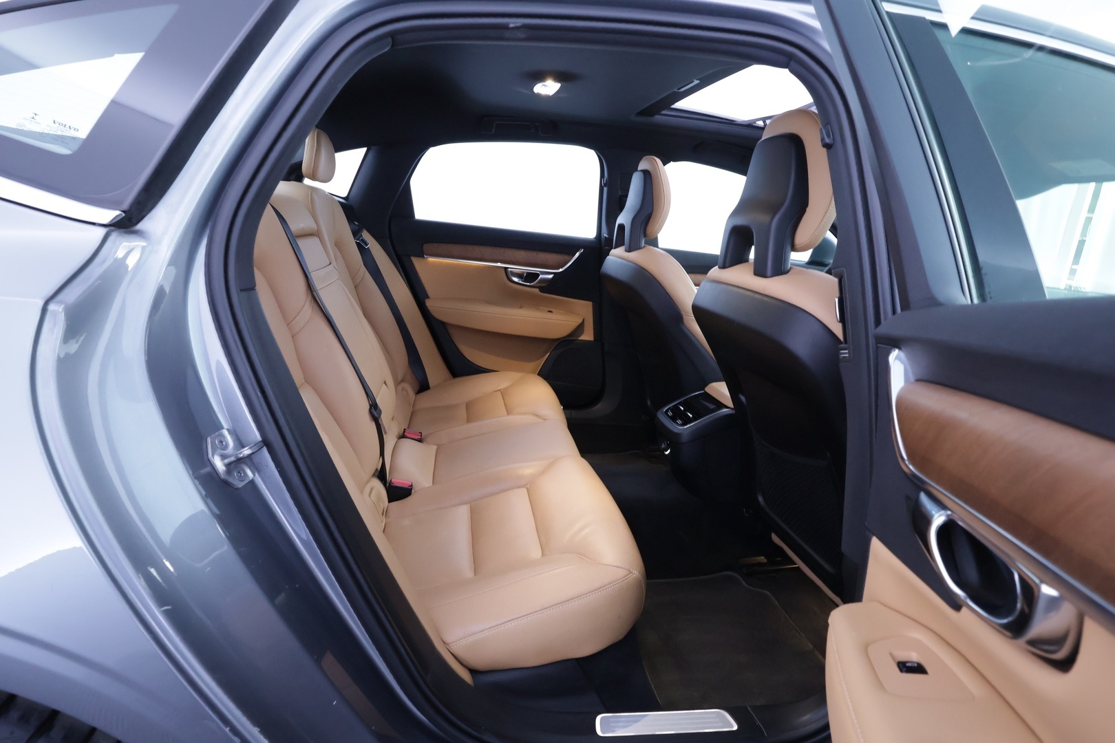 VOLVO S90 2019