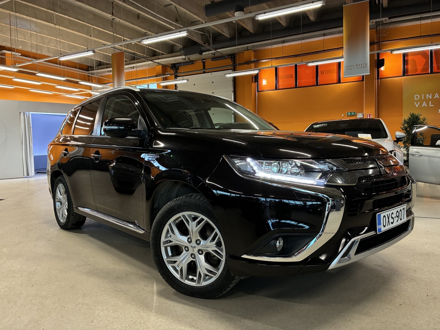 MITSUBISHI Outlander PHEV 2019