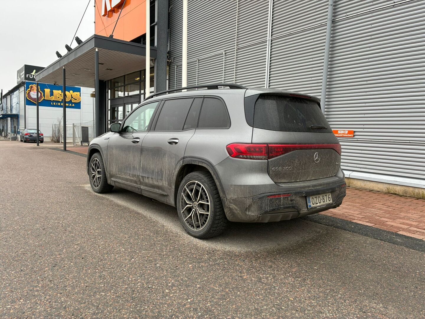 MERCEDES-BENZ EQB 2022