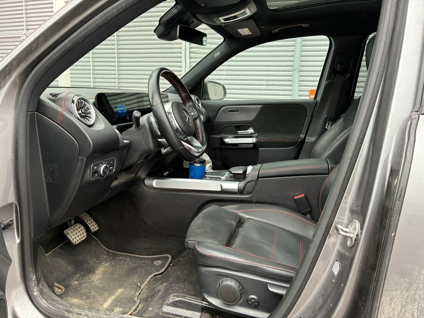 MERCEDES-BENZ EQB 2022