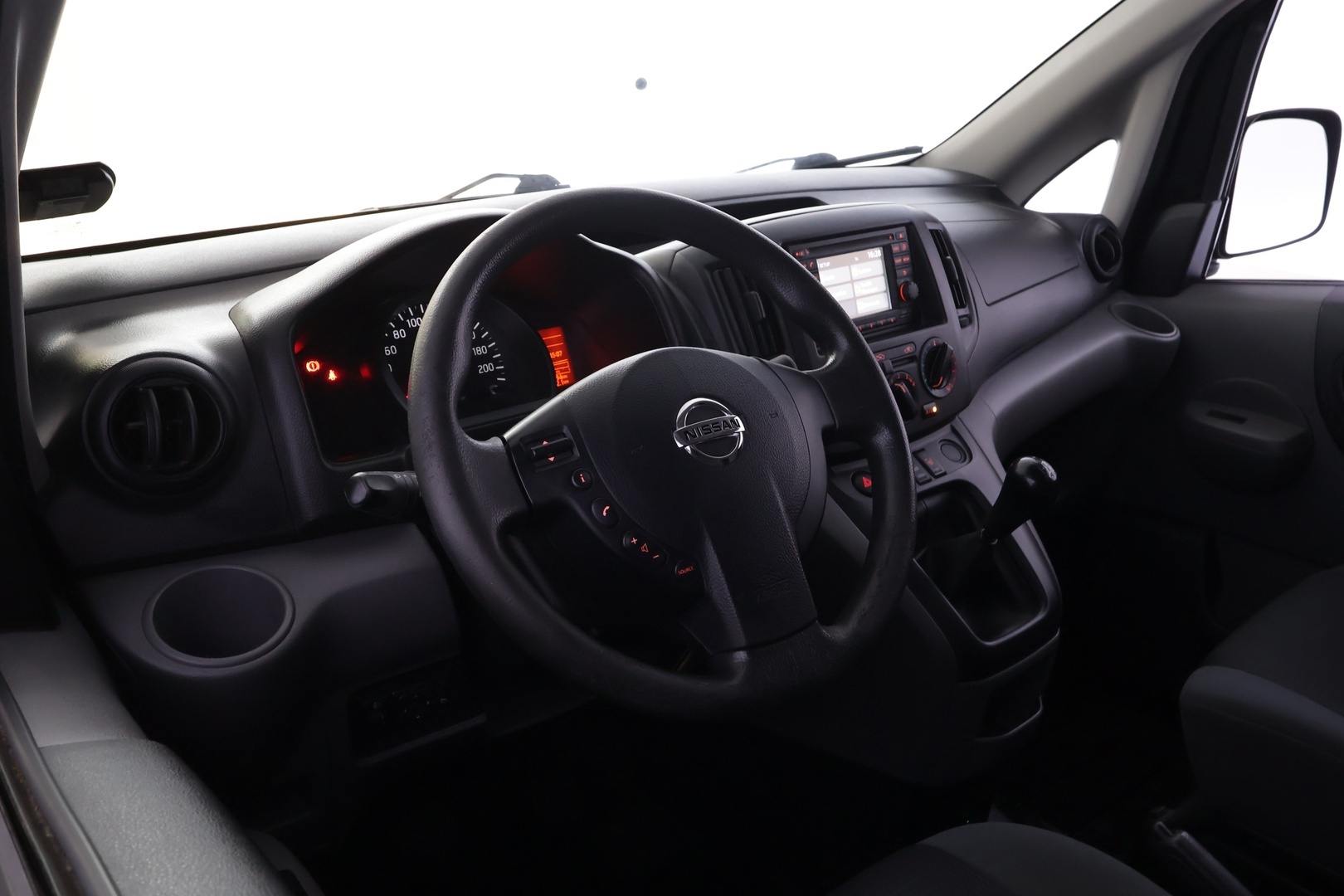 NISSAN NV200 2014