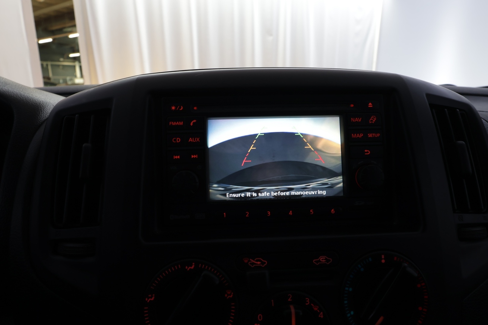 NISSAN NV200 2014
