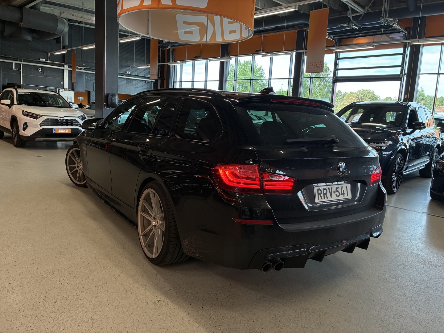 BMW 530 2014