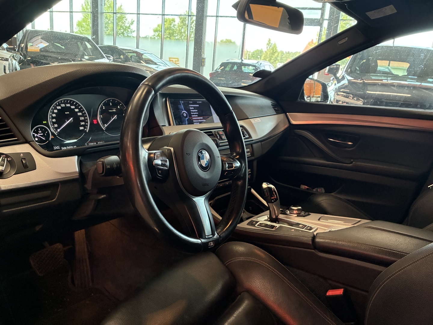 BMW 530 2014