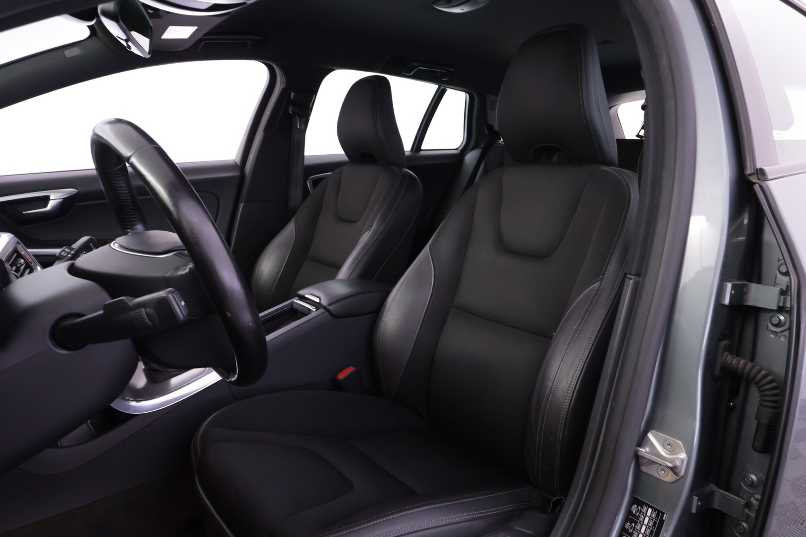 VOLVO V60 Cross Country 2016