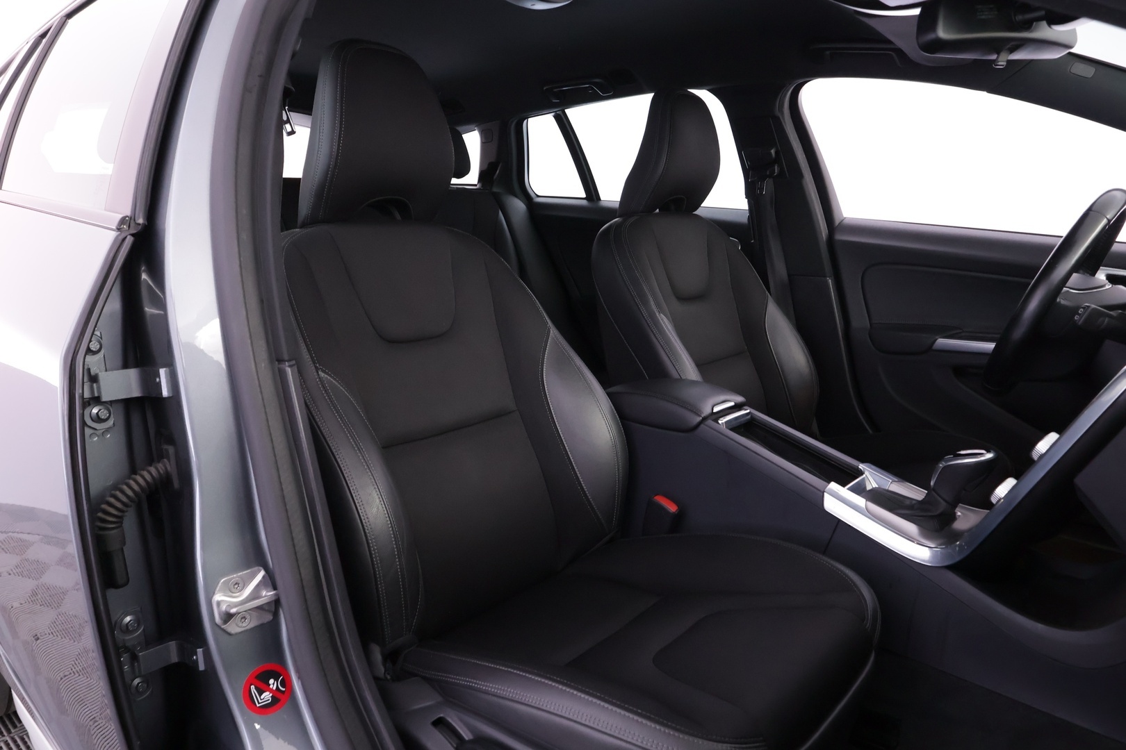 VOLVO V60 Cross Country 2016
