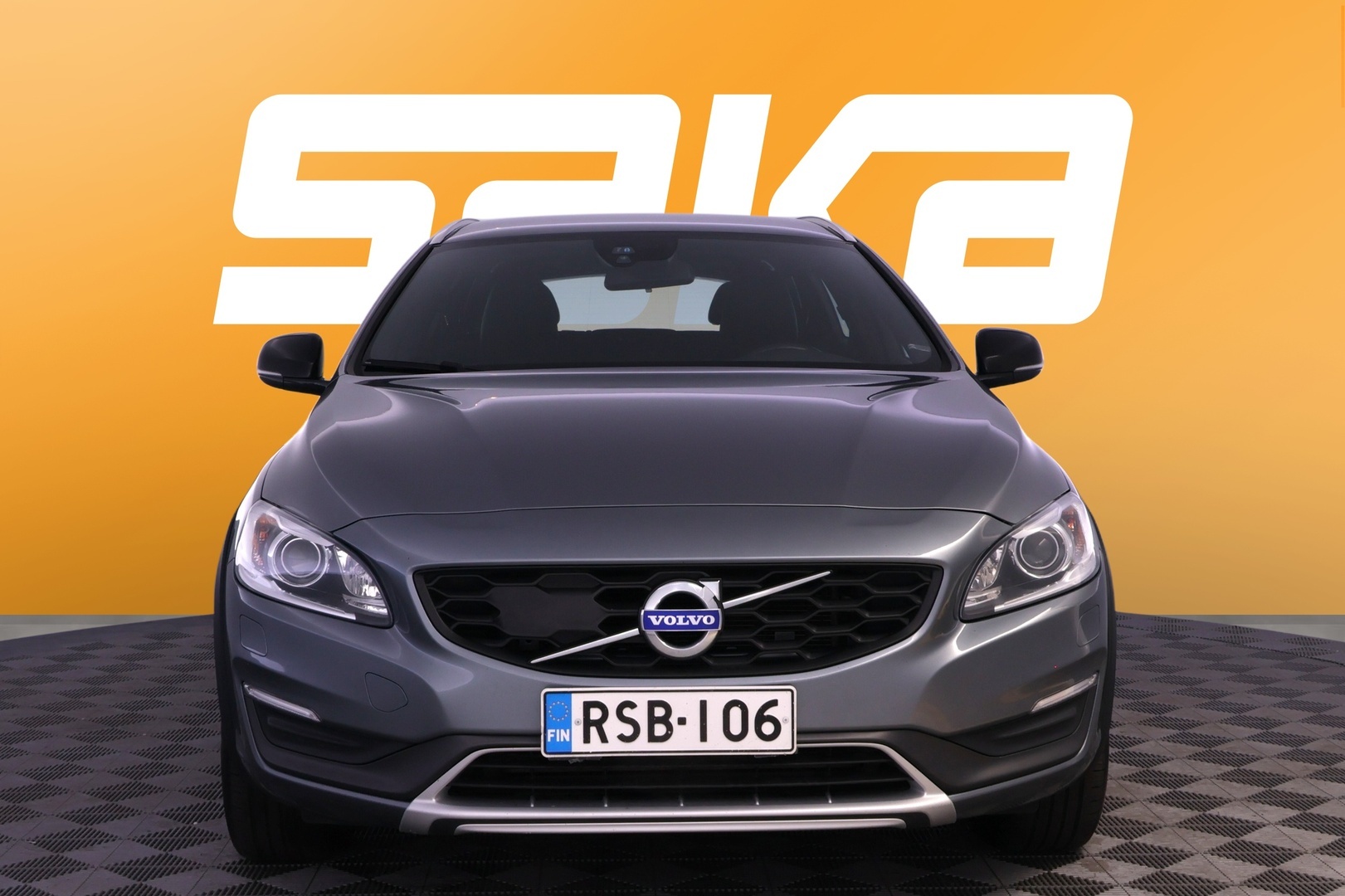 VOLVO V60 Cross Country 2016