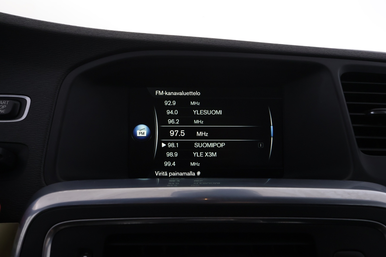 VOLVO V60 Cross Country 2016