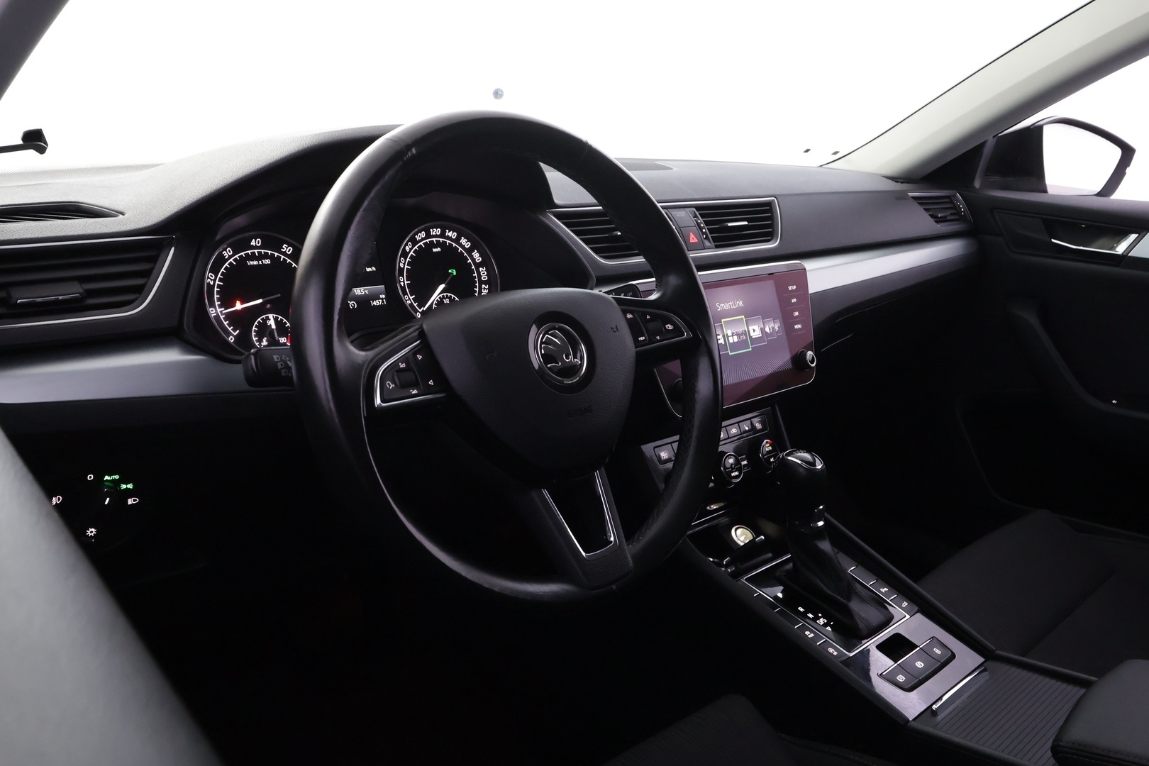 SKODA Superb 2019