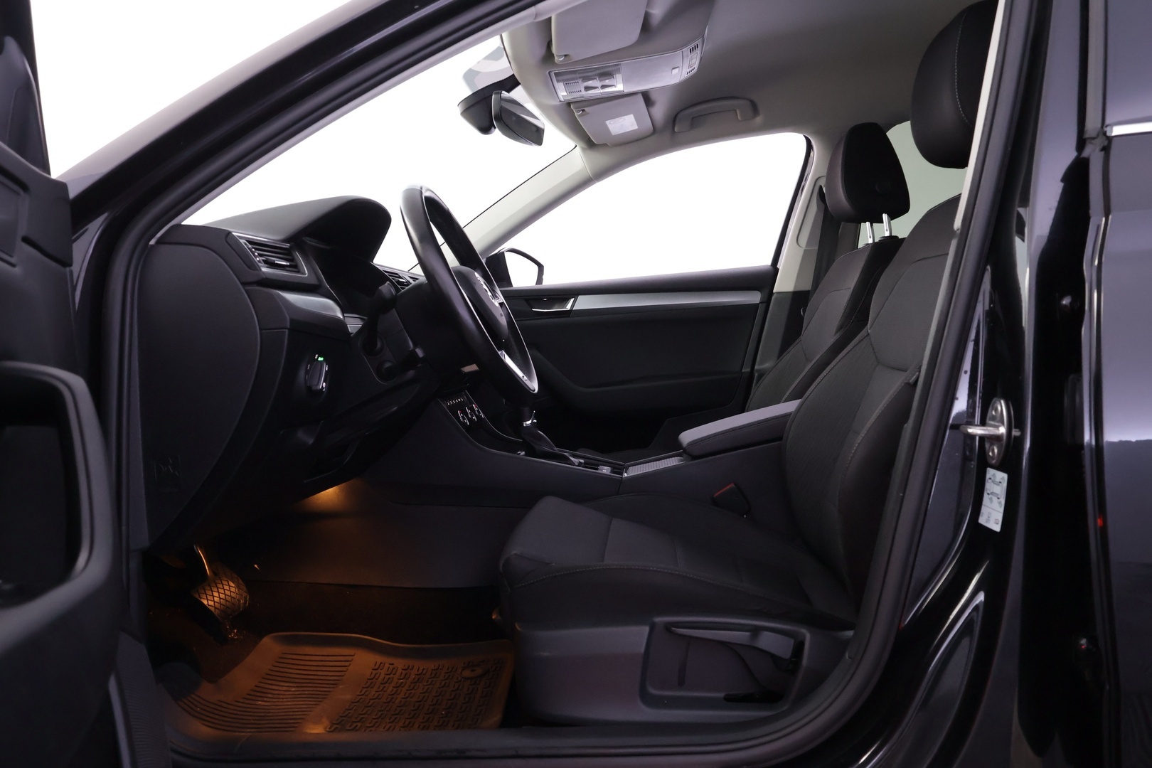 SKODA Superb 2019