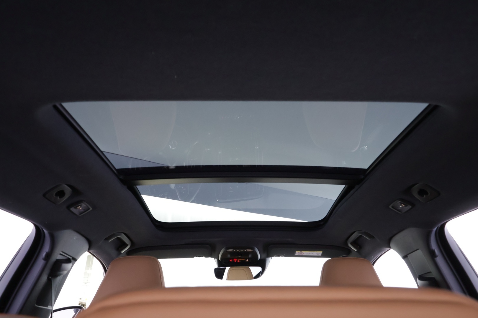 VOLVO XC40 2021