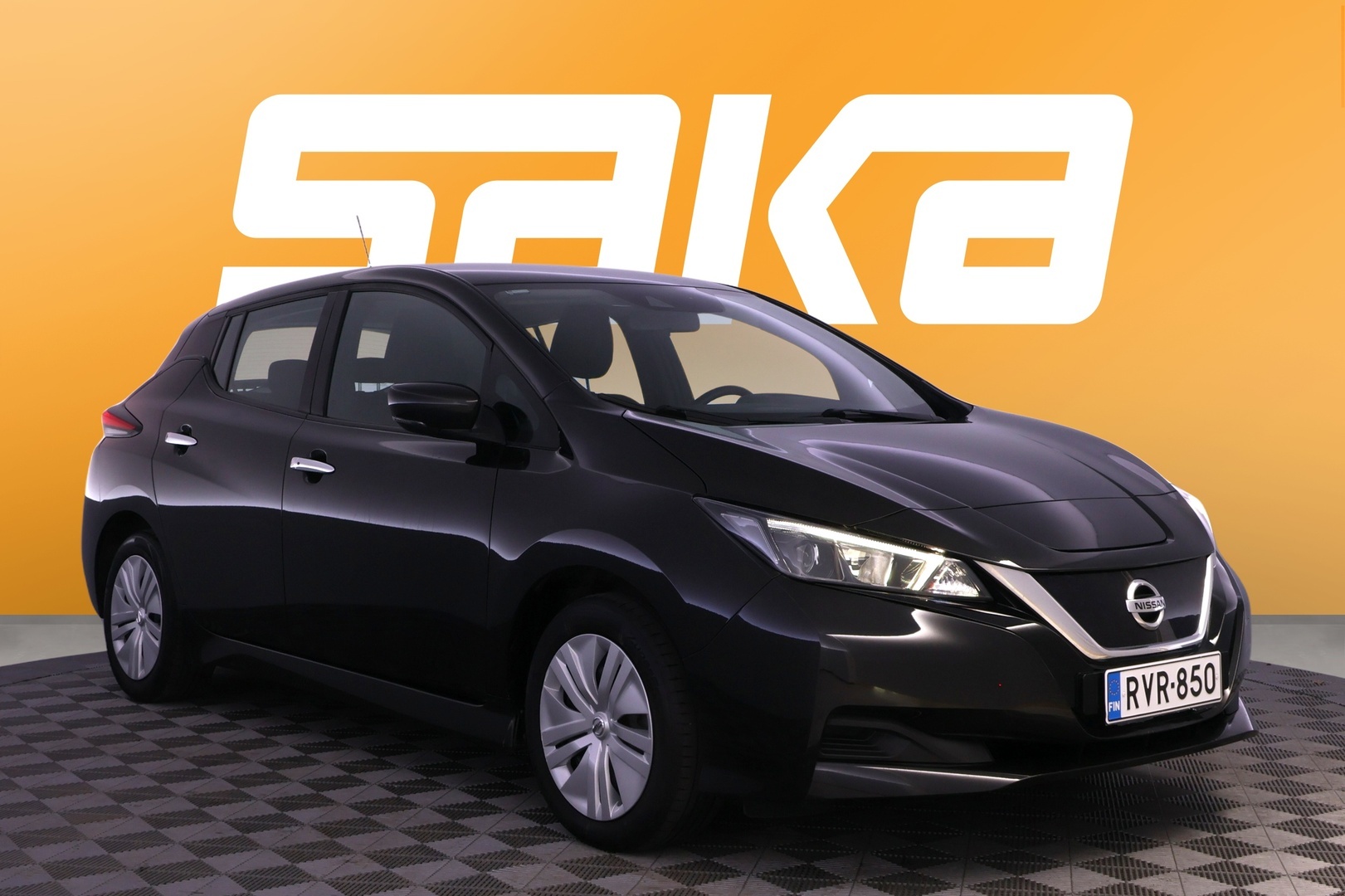 NISSAN LEAF 2022