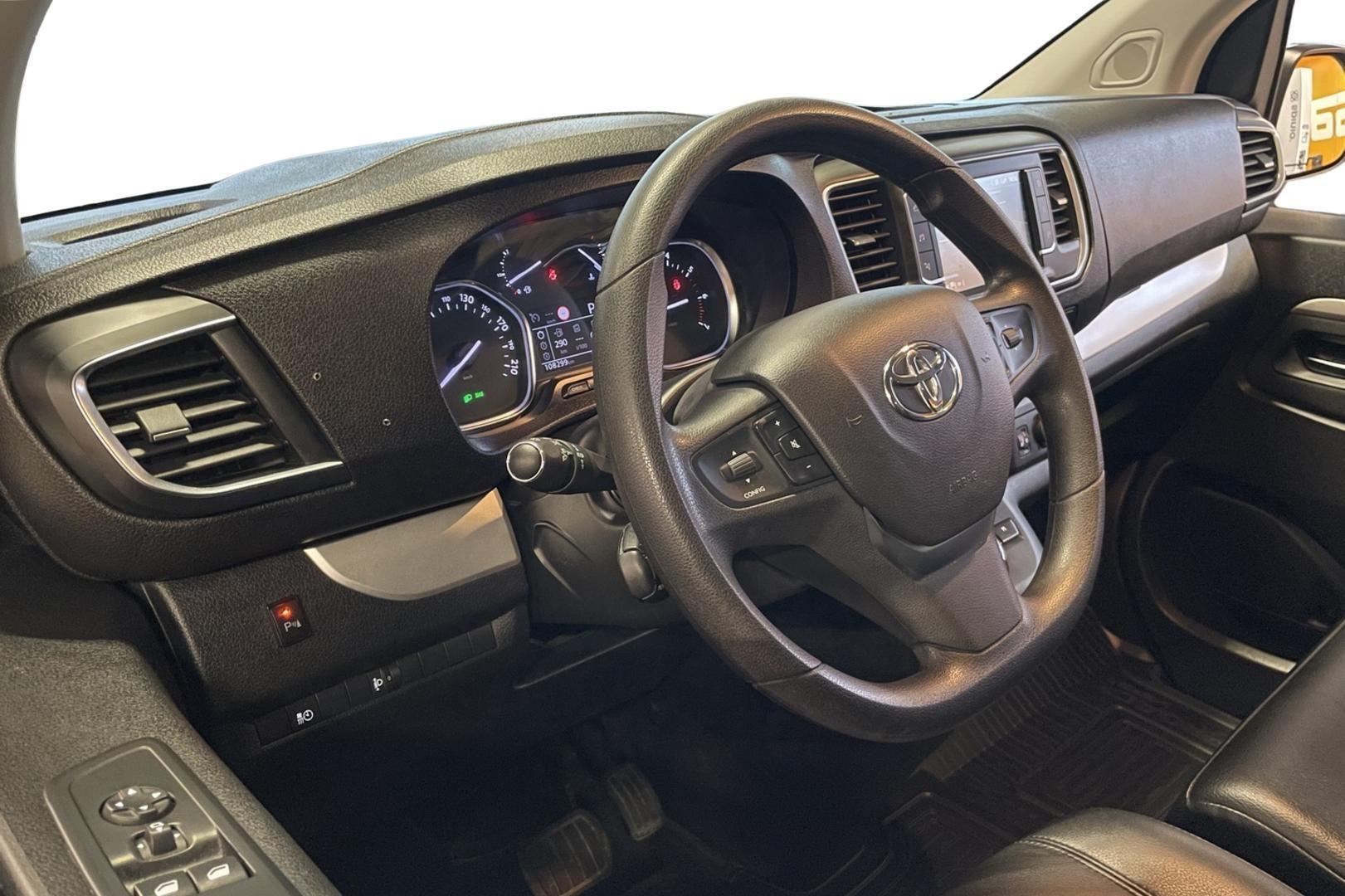 TOYOTA Proace Verso 2024