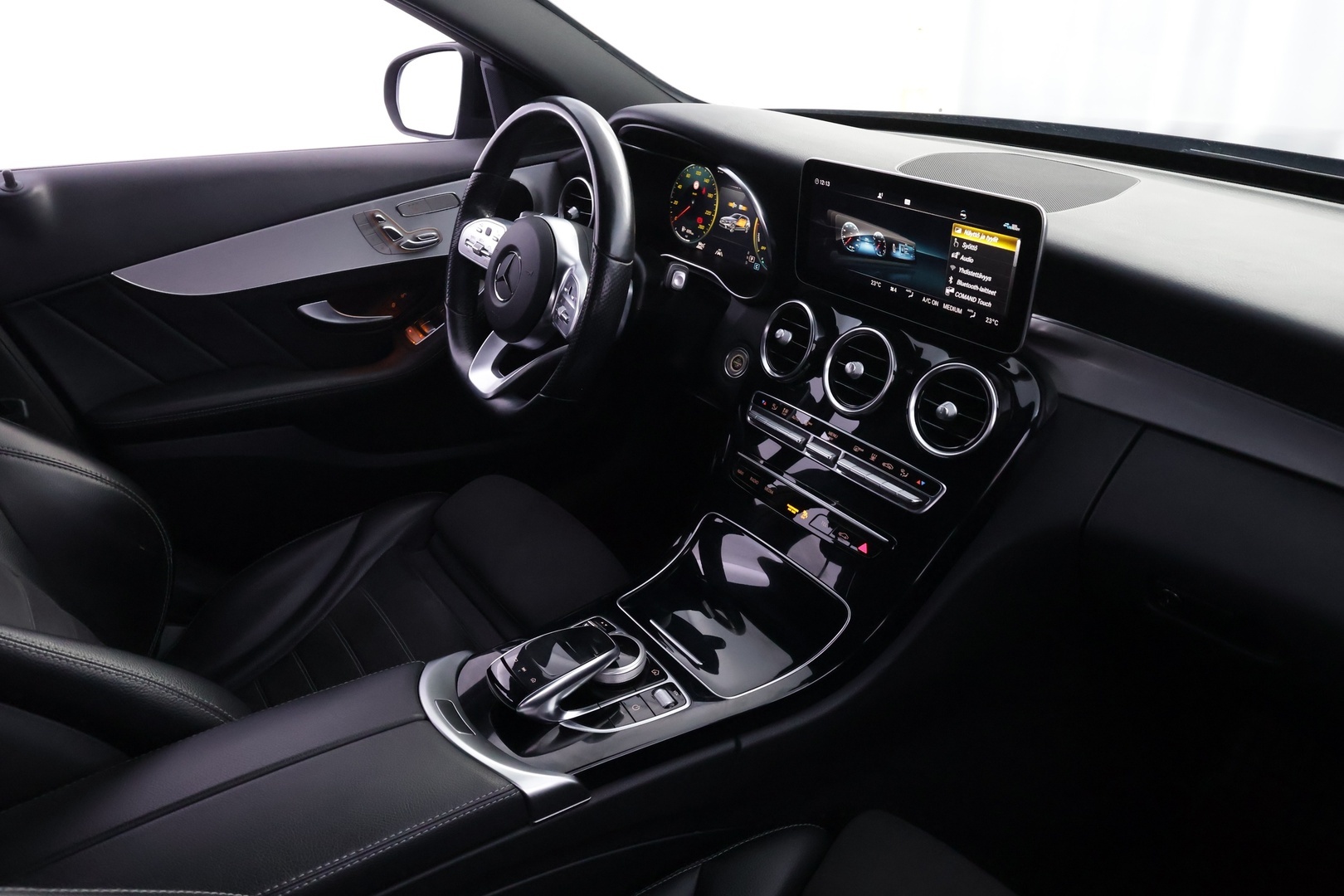 MERCEDES-BENZ C 2021