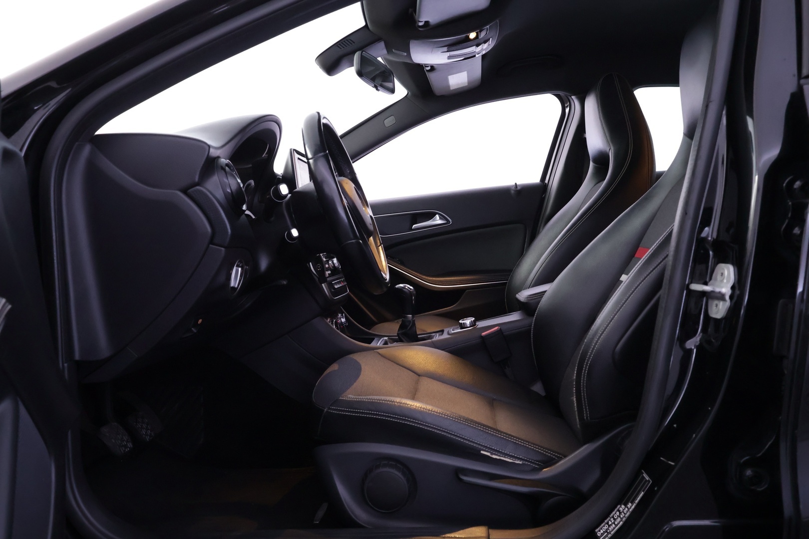 MERCEDES-BENZ A 2013
