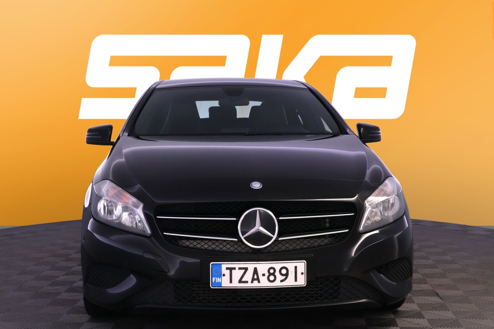 MERCEDES-BENZ A 2013