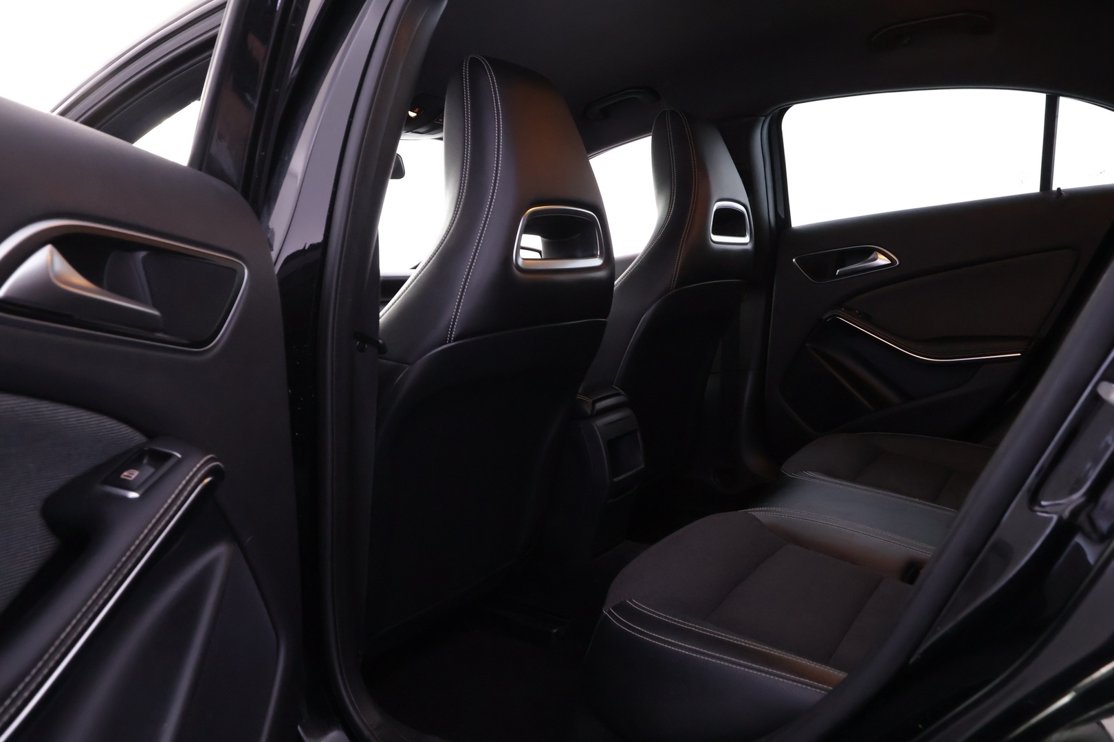 MERCEDES-BENZ A 2013