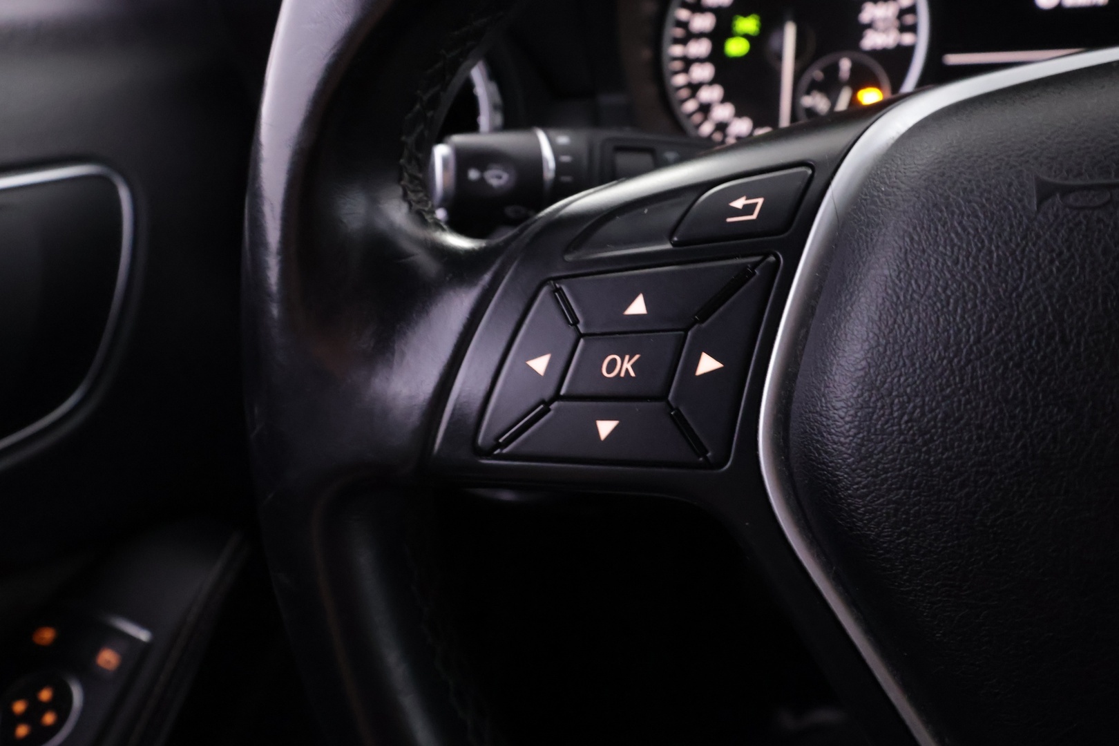 MERCEDES-BENZ A 2013