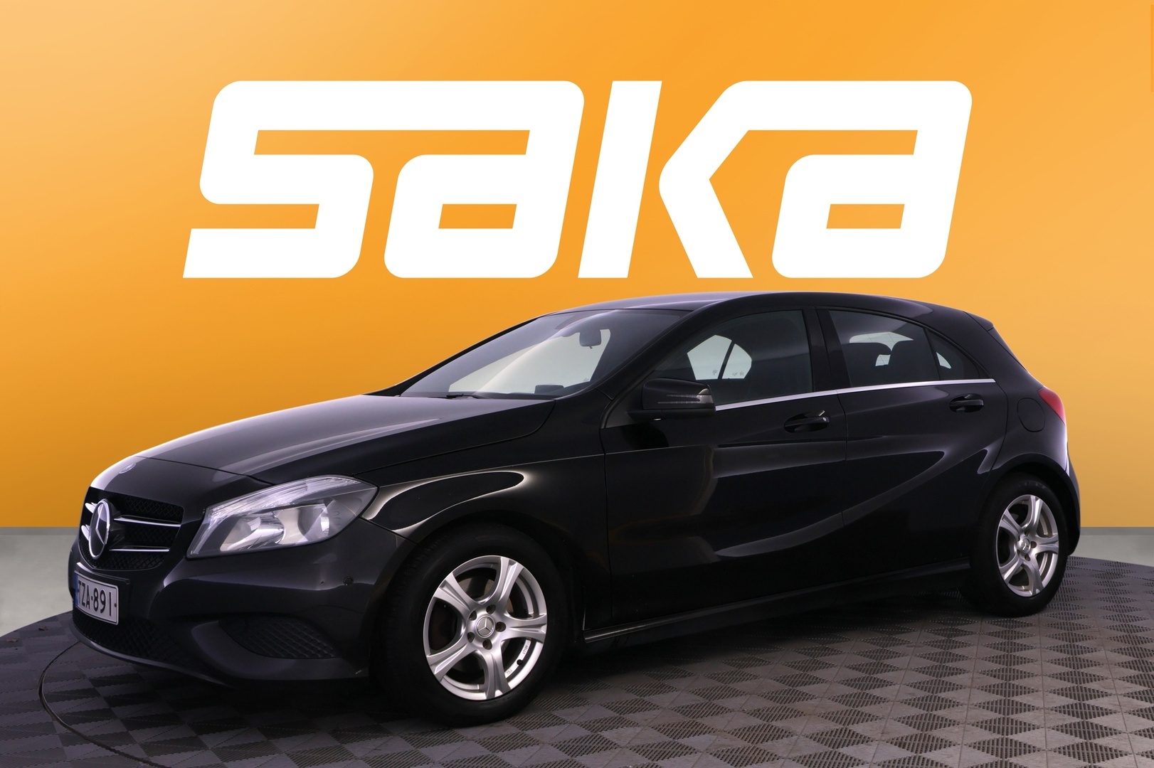 MERCEDES-BENZ A 2013