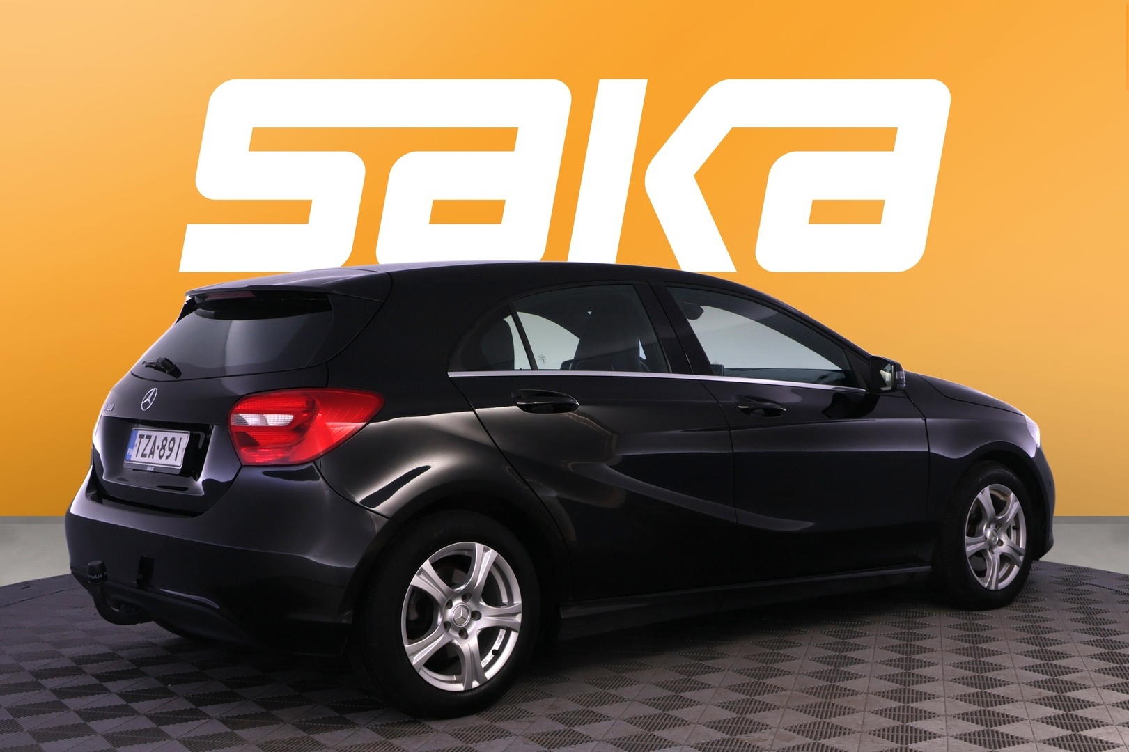MERCEDES-BENZ A 2013