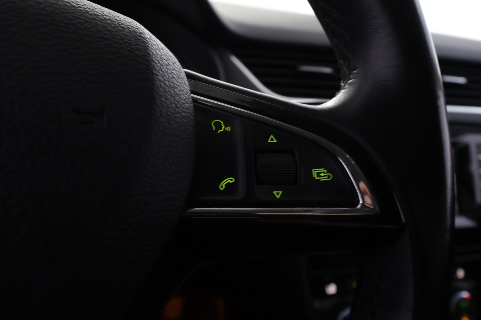SKODA Octavia 2014