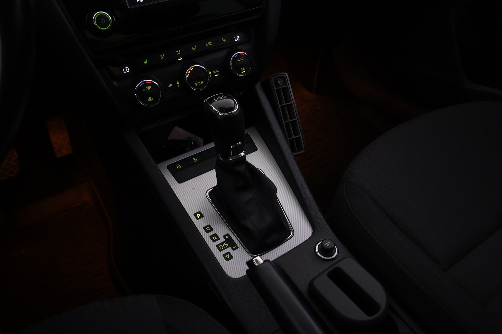 SKODA Octavia 2014