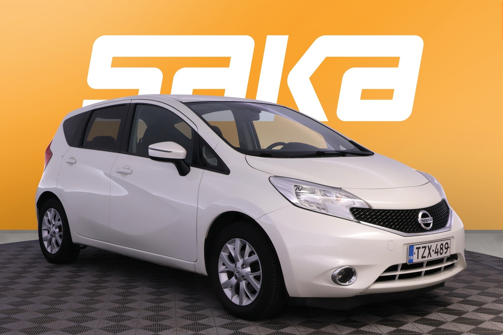 NISSAN Note 2016