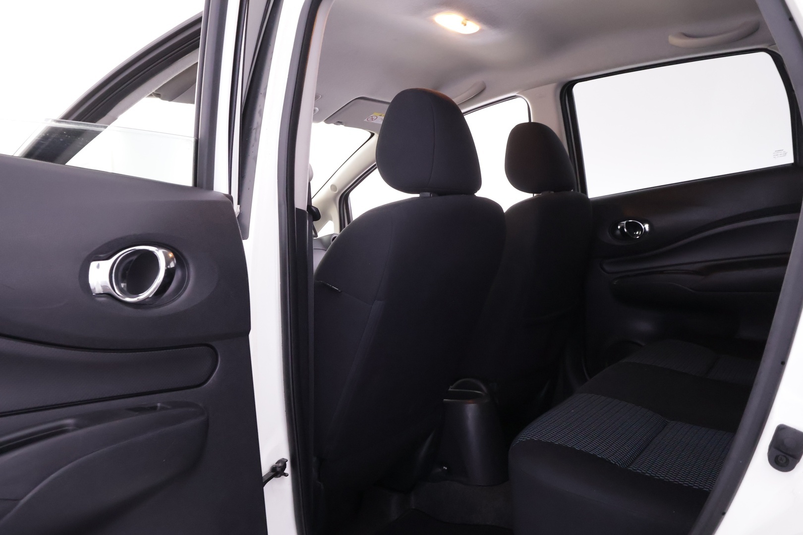 NISSAN Note 2016