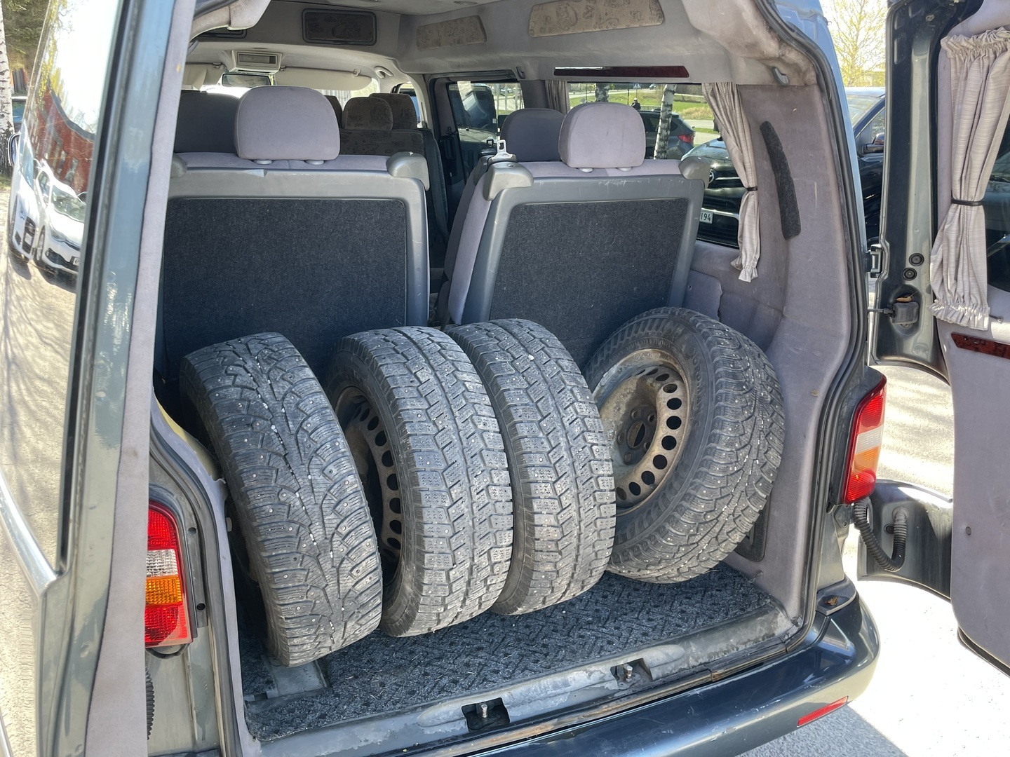 VOLKSWAGEN Transporter 2008