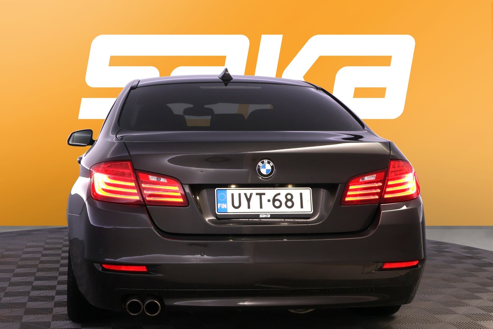 BMW 520 2014