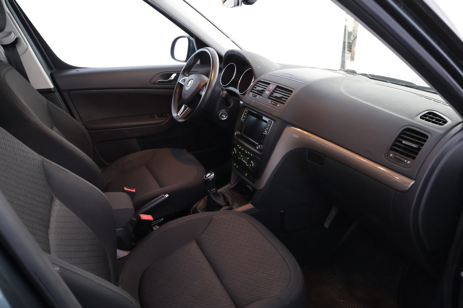 SKODA Yeti 2017