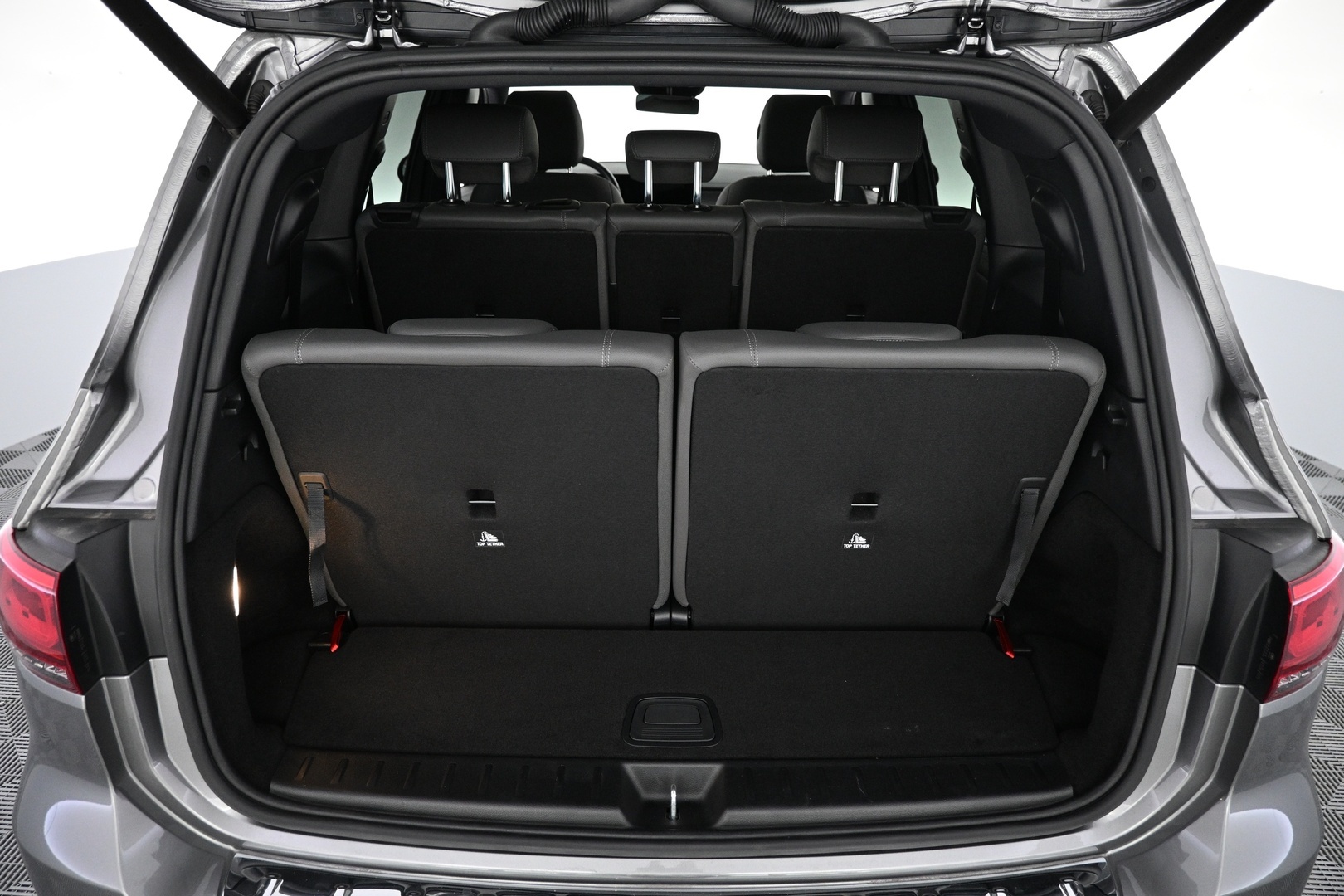 MERCEDES-BENZ EQB 2022