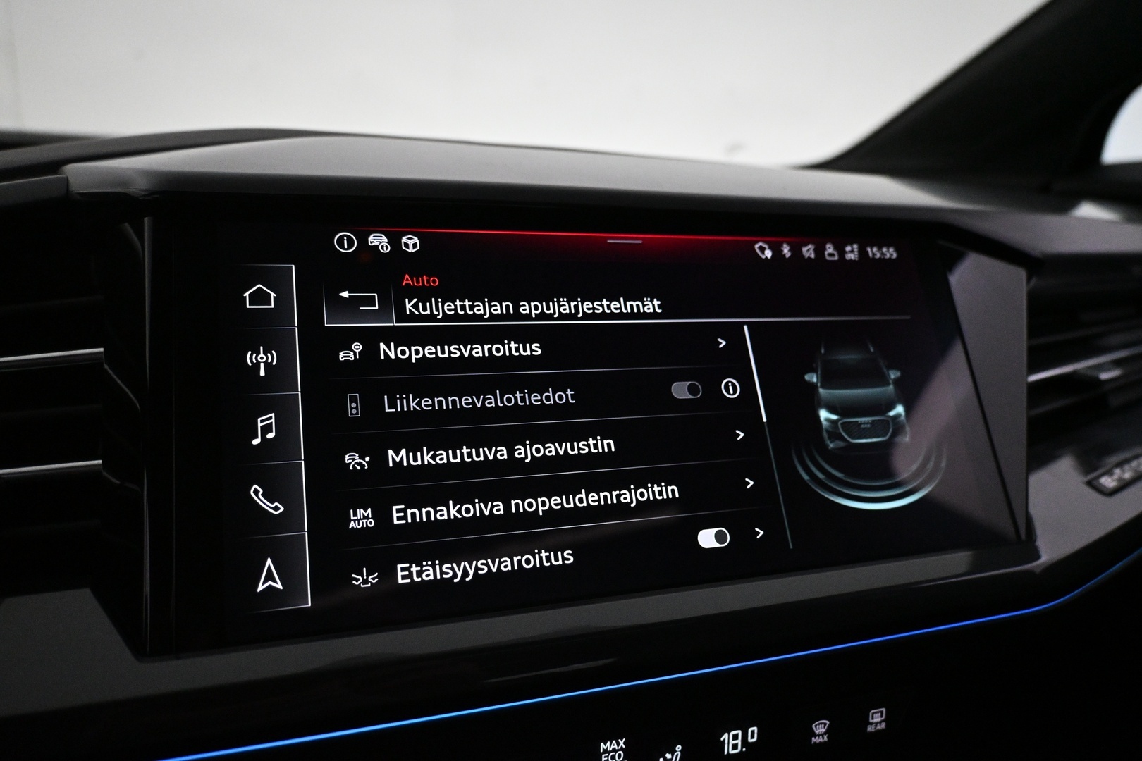 AUDI Q4 e-tron 2024