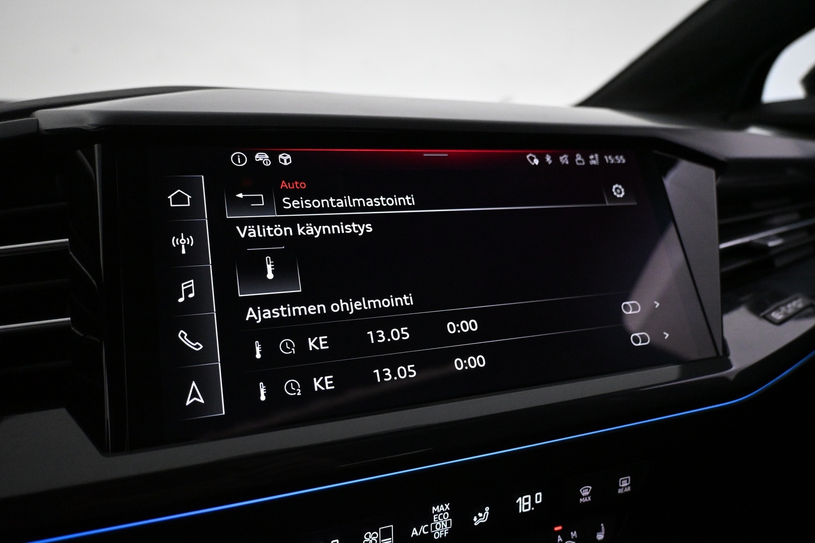 AUDI Q4 e-tron 2024