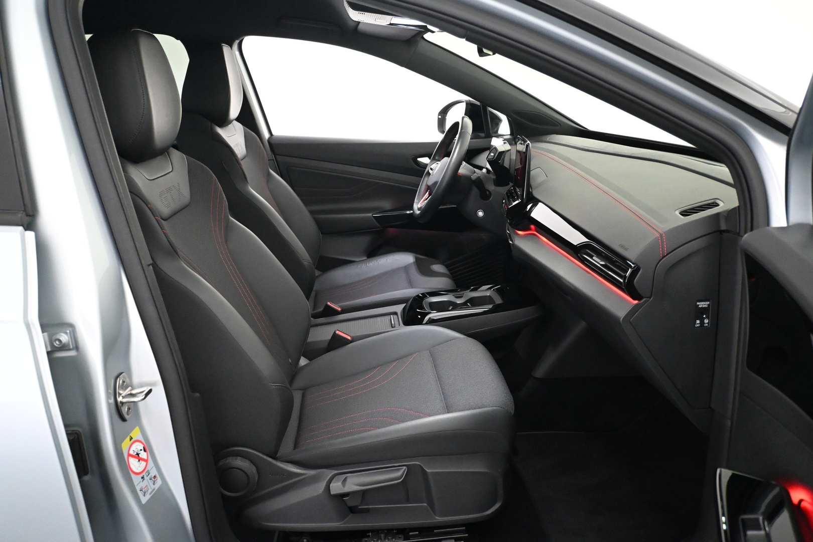 VOLKSWAGEN ID.4 2024