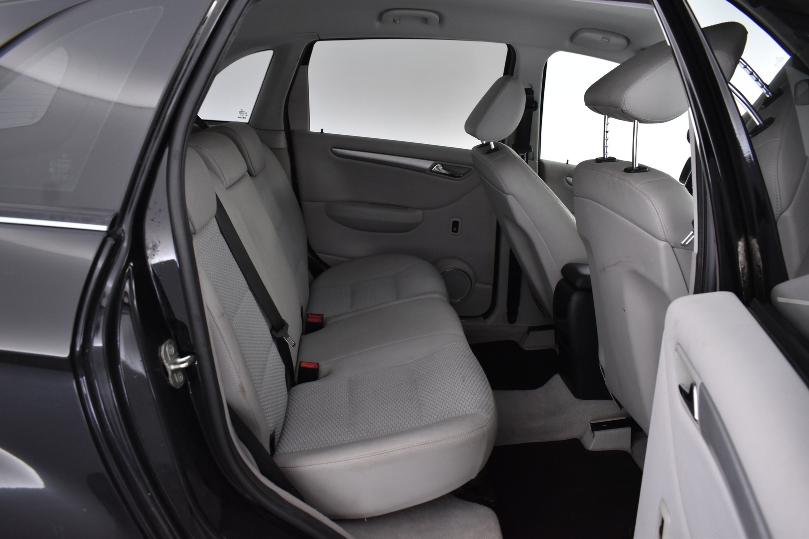 MERCEDES-BENZ B 2009