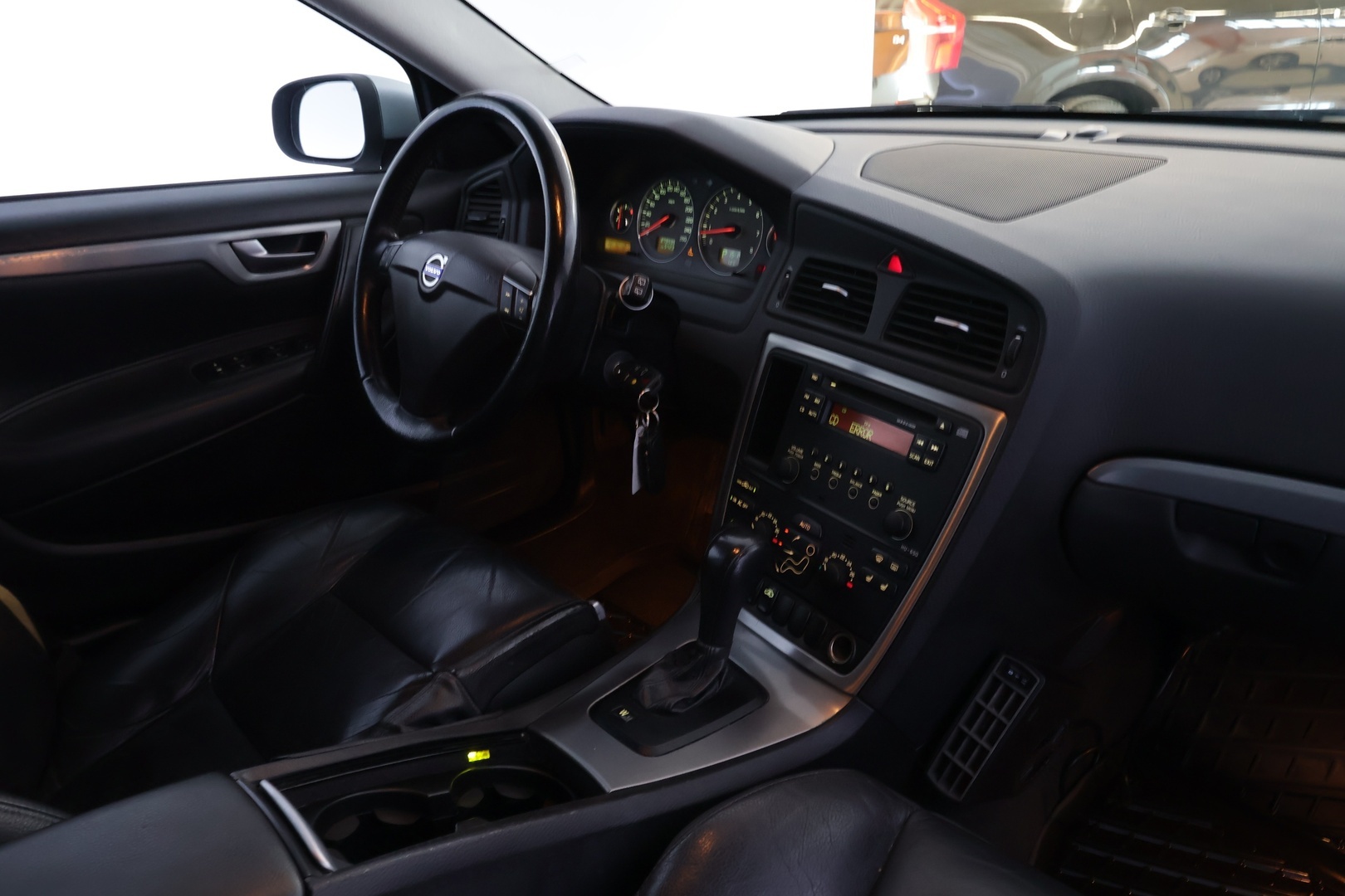 VOLVO V70 2007