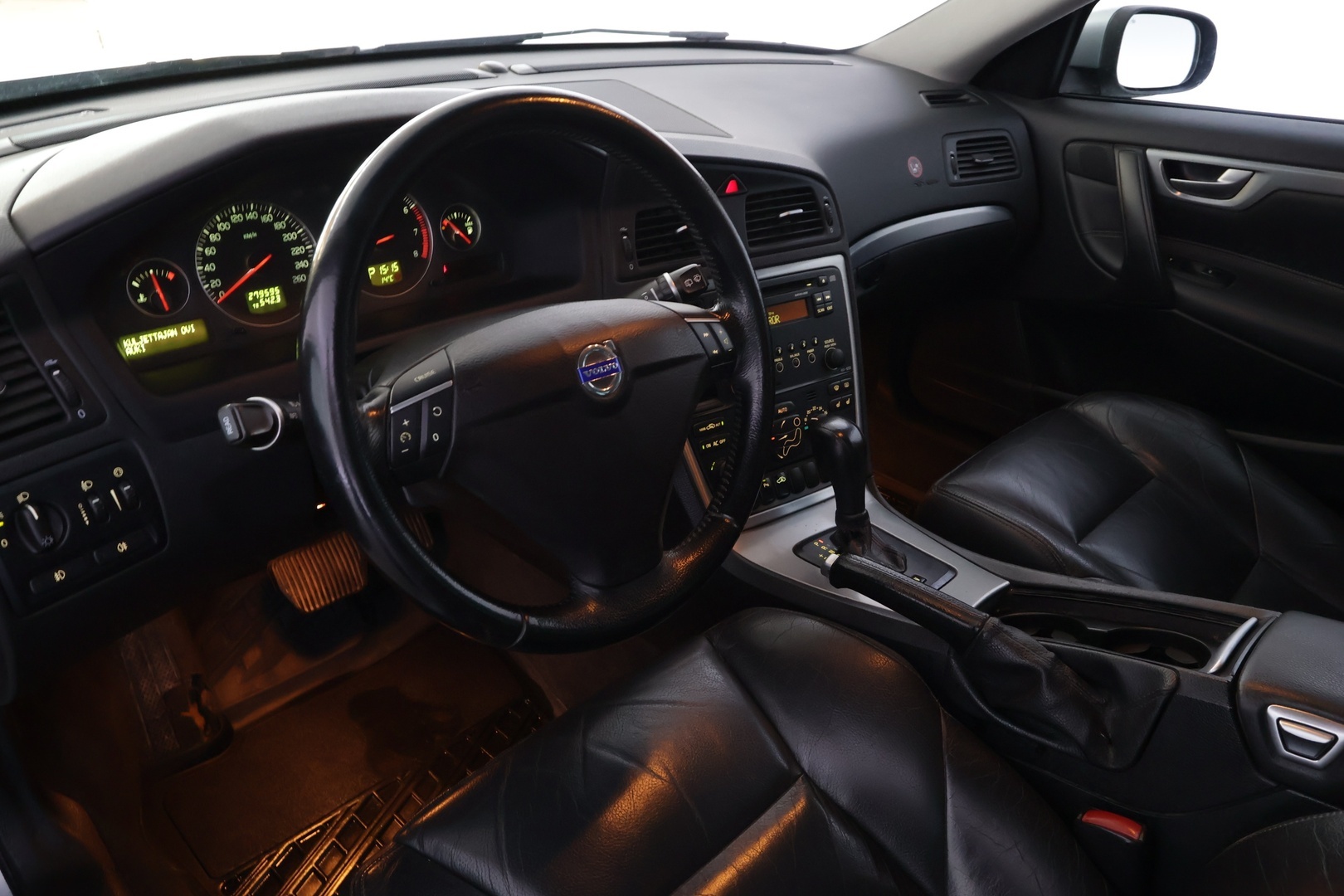 VOLVO V70 2007