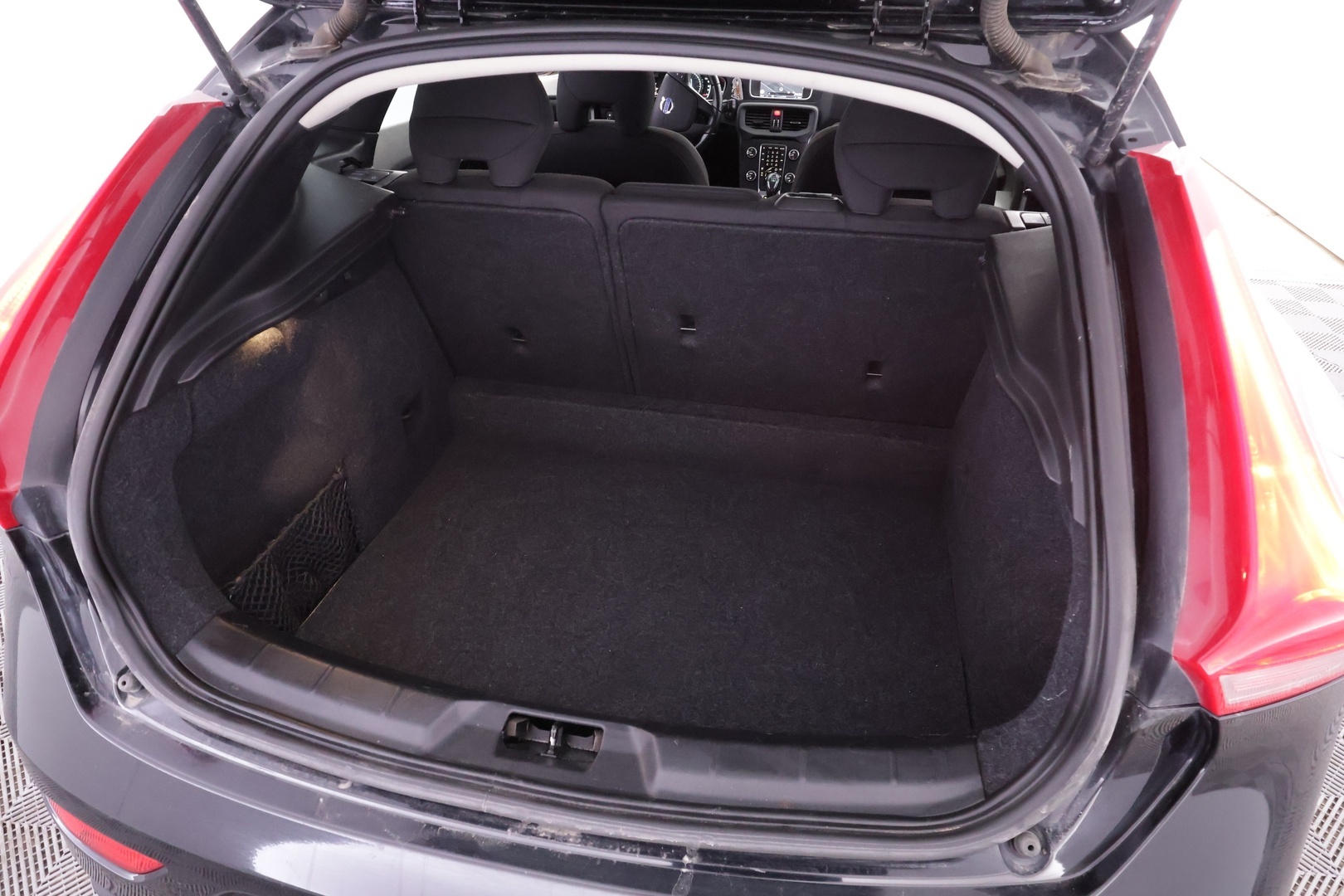 VOLVO V40 2014