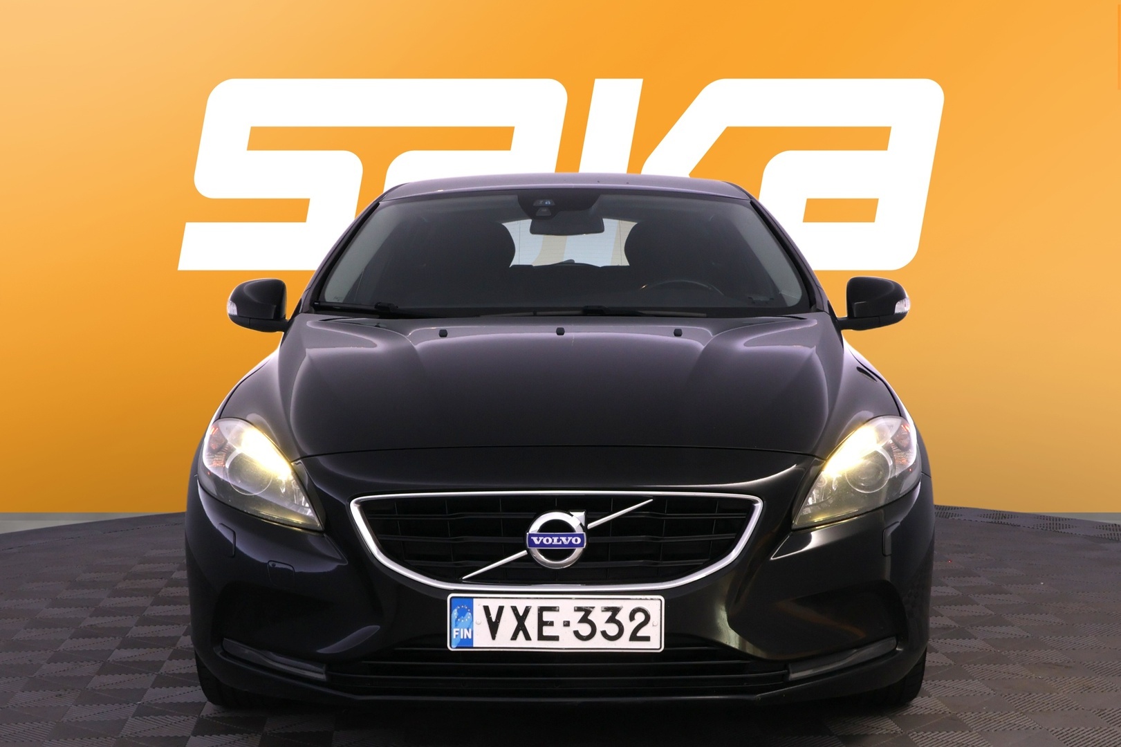VOLVO V40 2014