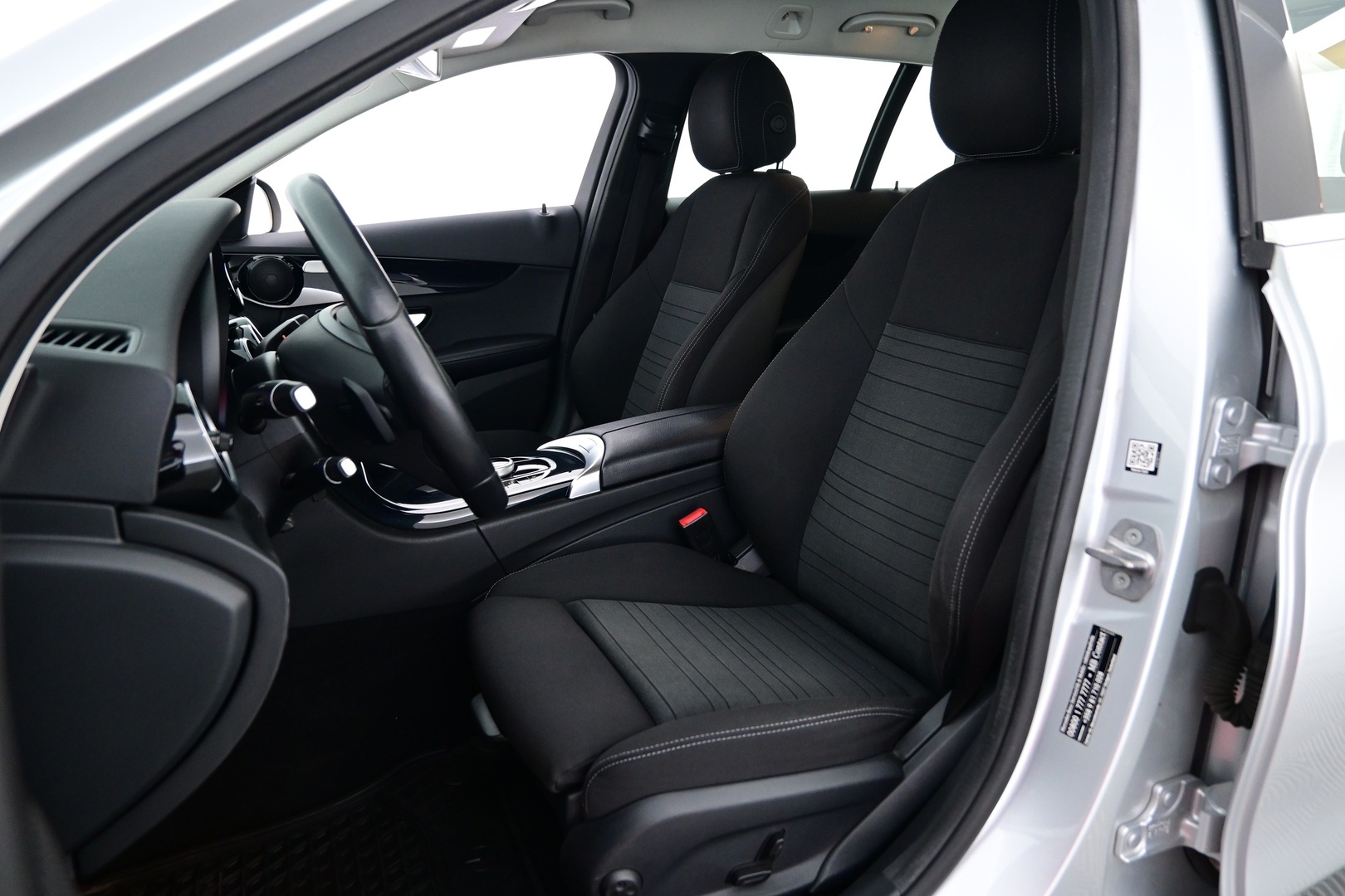 MERCEDES-BENZ C 2016