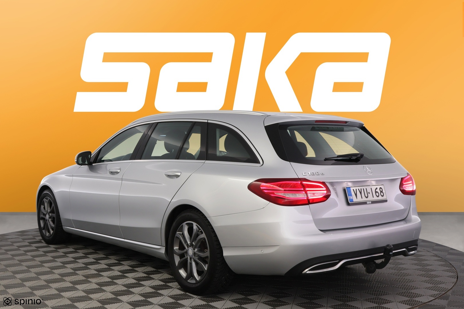 MERCEDES-BENZ C 2016