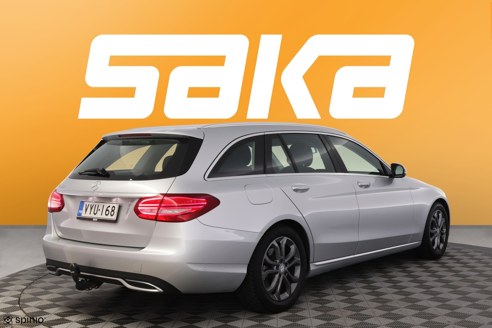 MERCEDES-BENZ C 2016