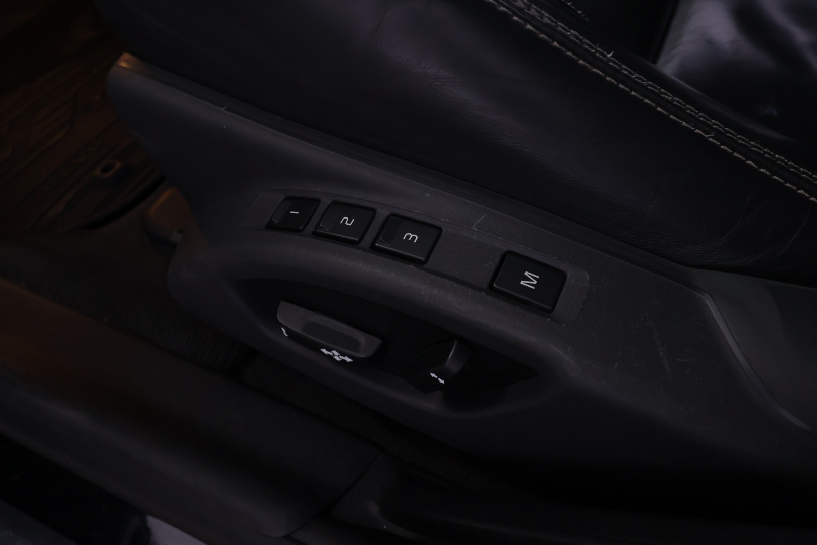 VOLVO V60 2015