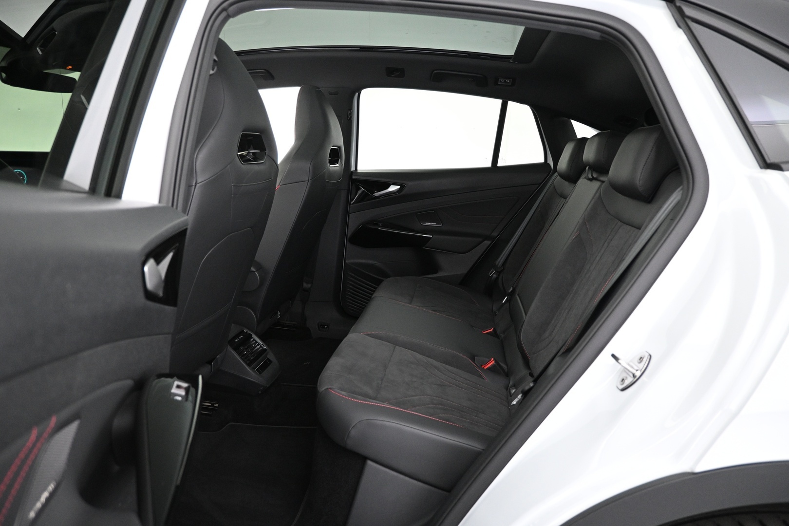 VOLKSWAGEN ID.5 2025