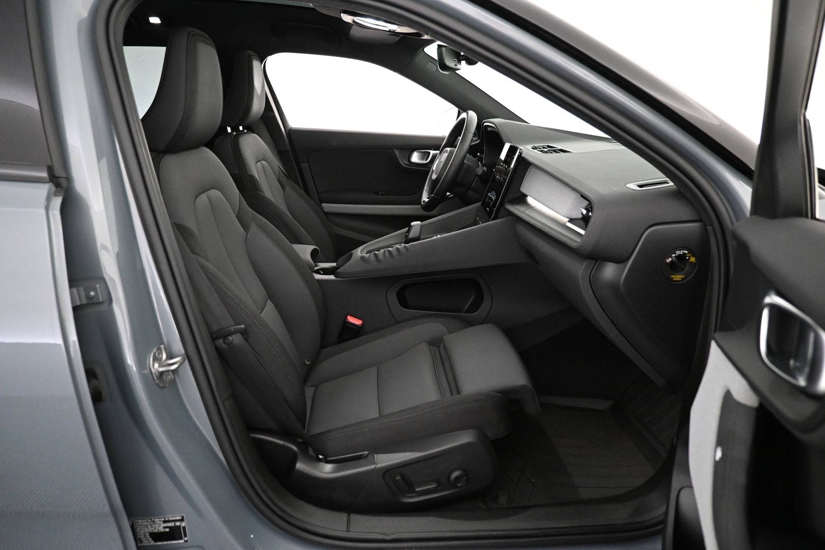 POLESTAR 2 2024